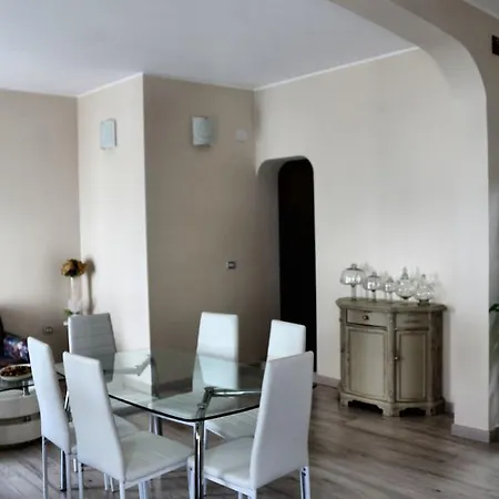Bed & Breakfast Donna Melina Mileto